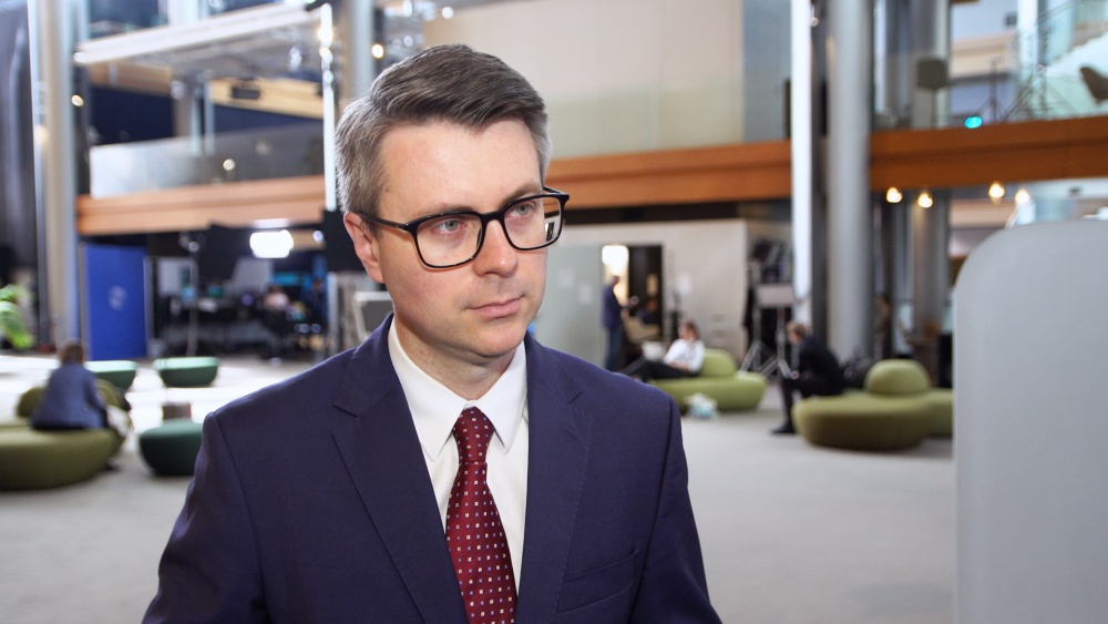 Jednolity rynek w Unii Europejskiej wciąż z barierami. realizowane są prace nad nowymi rozwiązaniami